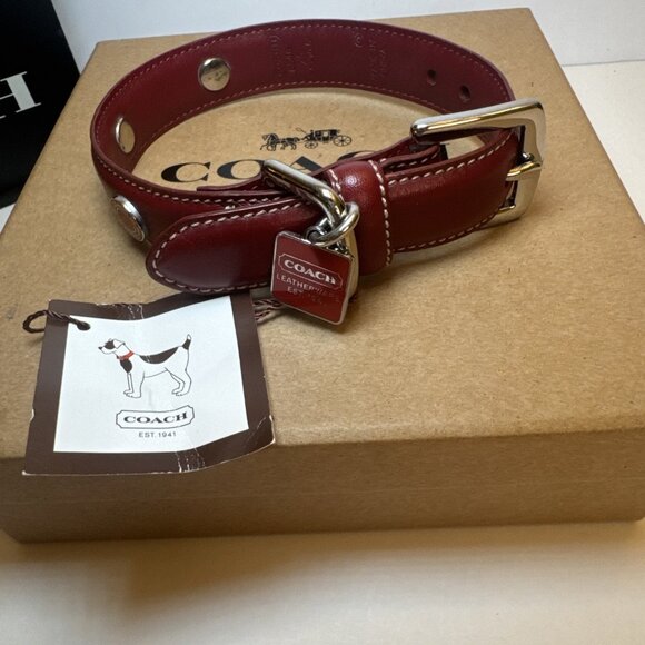 Coach Red Leather Dog Collar Grommets Charm F26177 Size Small NWT NIB - Picture 1 of 9